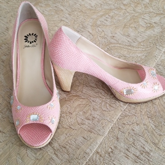 YELLOW BOX Shoes - Shoes. YELLOW BOX peep toe